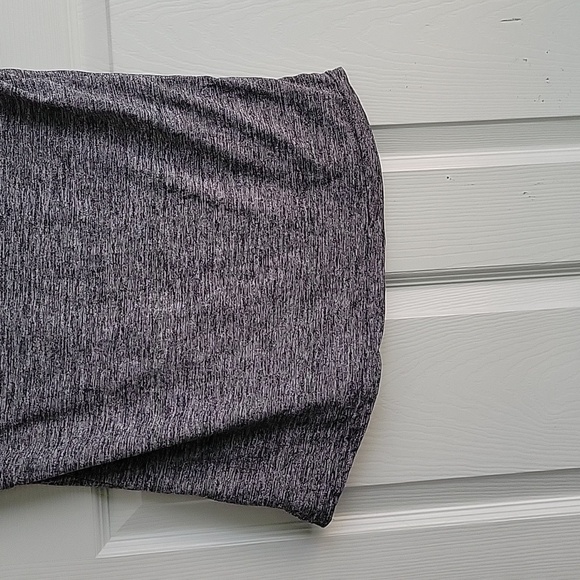 Danskin Women's V Neck Shirt - Picture 6 of 11